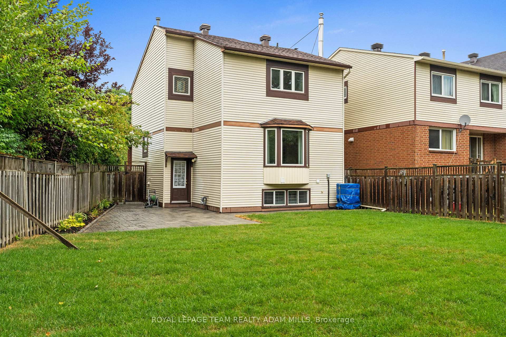 Photo 35 of 22 Fireside Crescent, Ottawa, Hunt Club Park/Greenboro — HOMEH