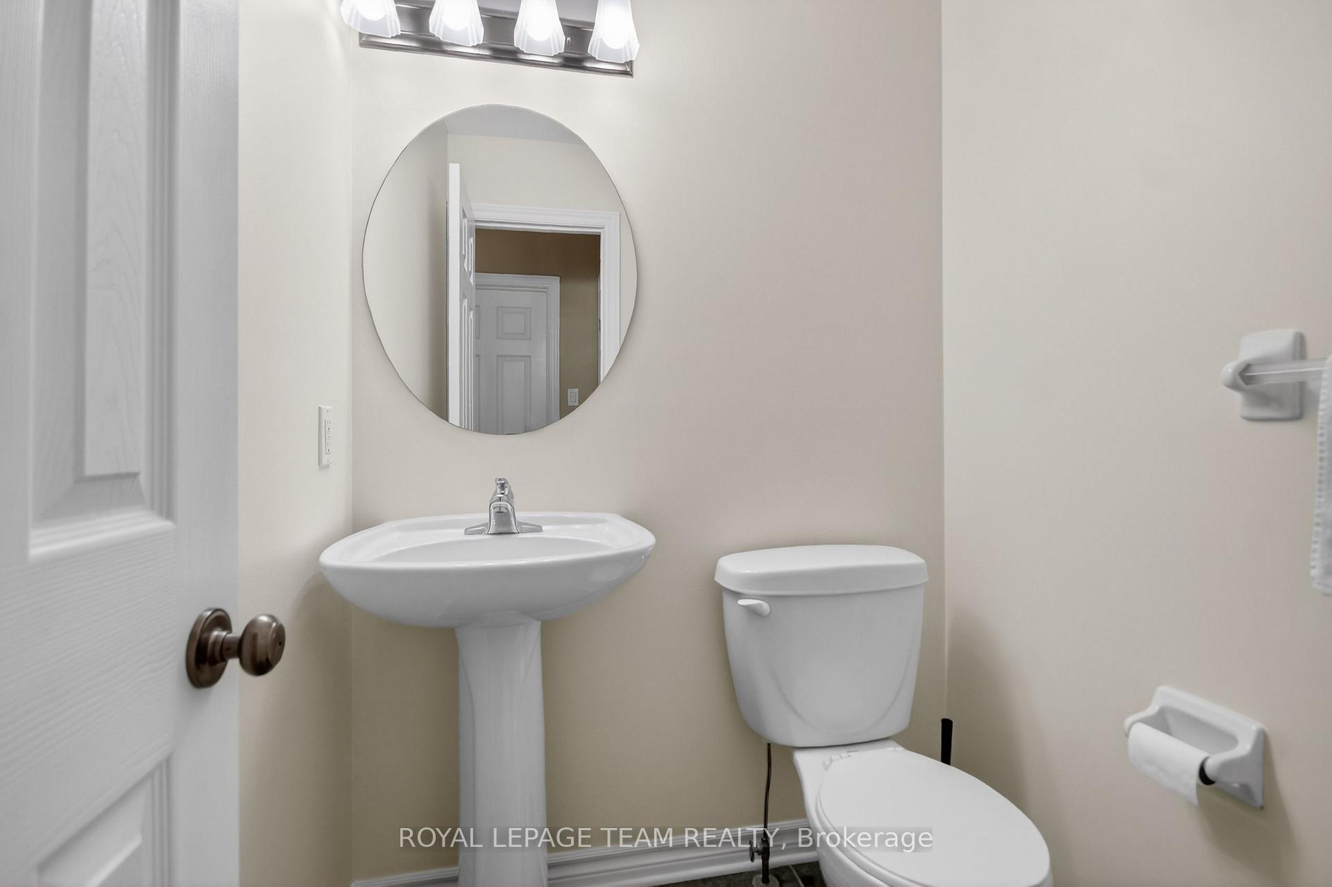 Photo 37 of 59 Polo Lane, Ottawa, Kanata - Emerald Meadows/Trailwest — HOMEH
