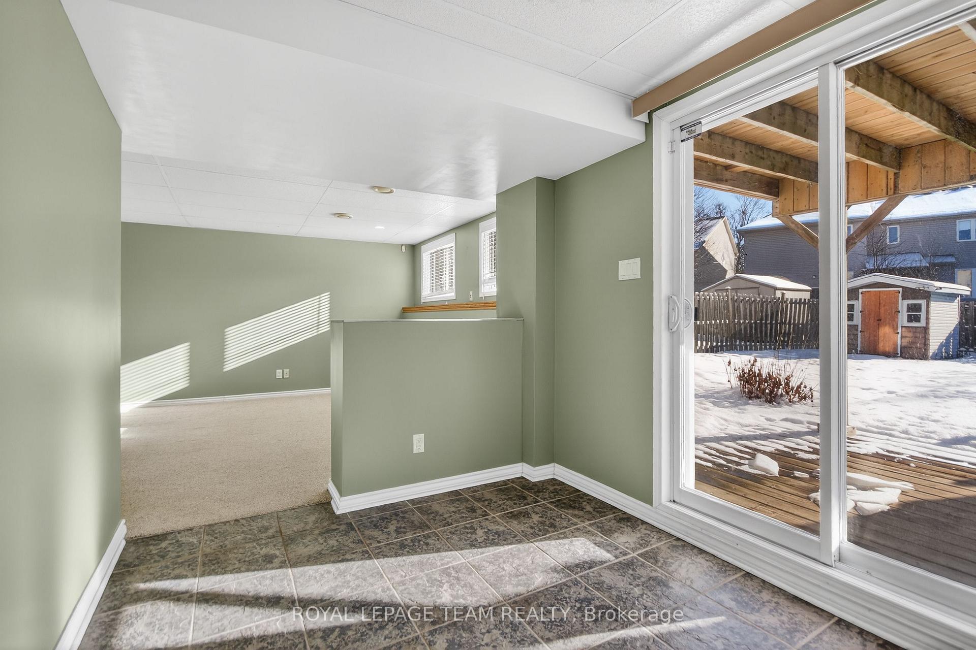 Photo 46 of 59 Polo Lane, Ottawa, Kanata - Emerald Meadows/Trailwest — HOMEH