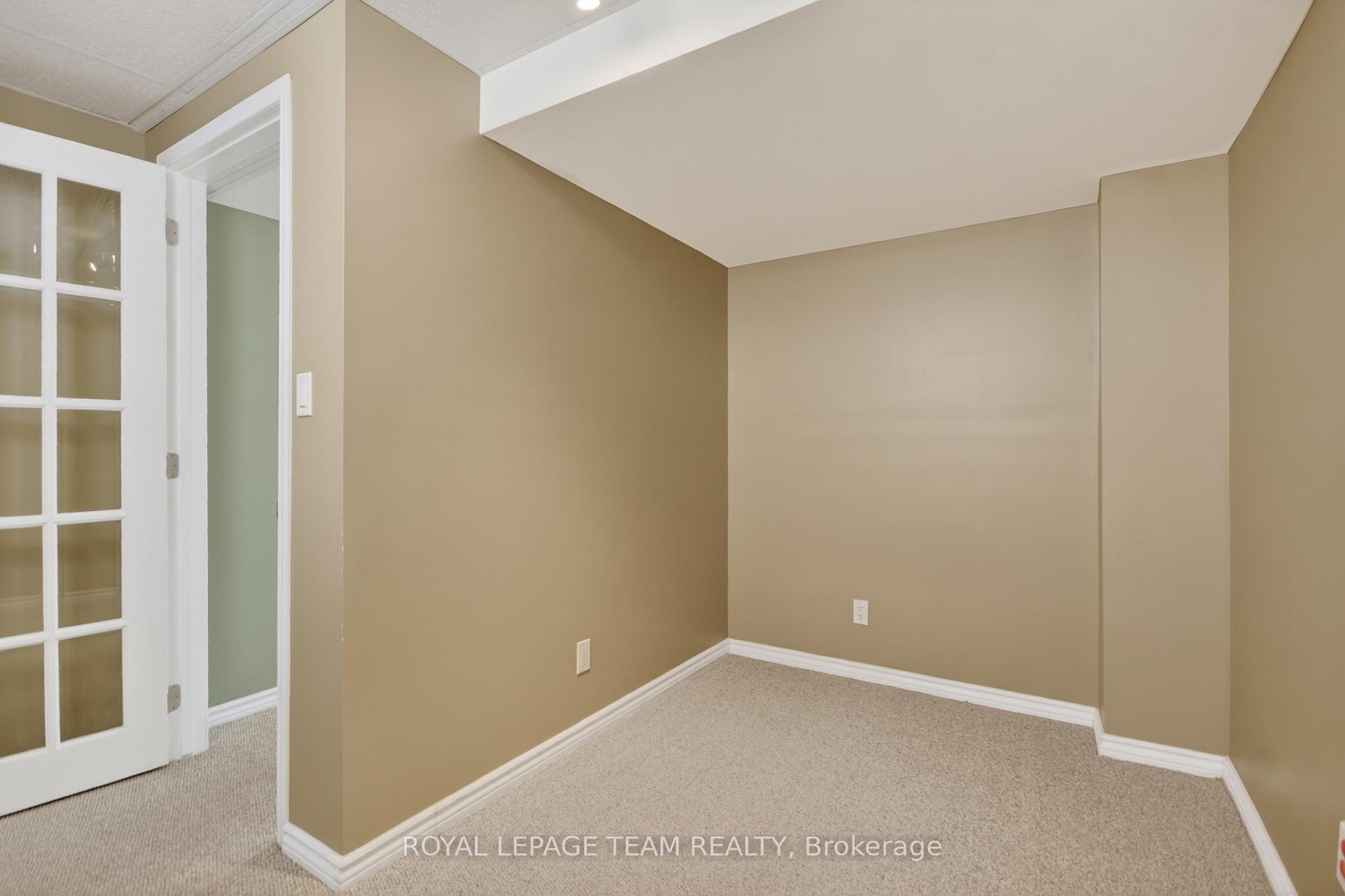 Photo 47 of 59 Polo Lane, Ottawa, Kanata - Emerald Meadows/Trailwest — HOMEH