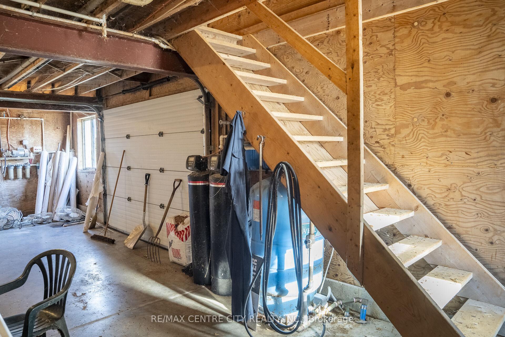 Photo 42 of 42783 Bridge Road, Huron East, McKillop — HOMEH