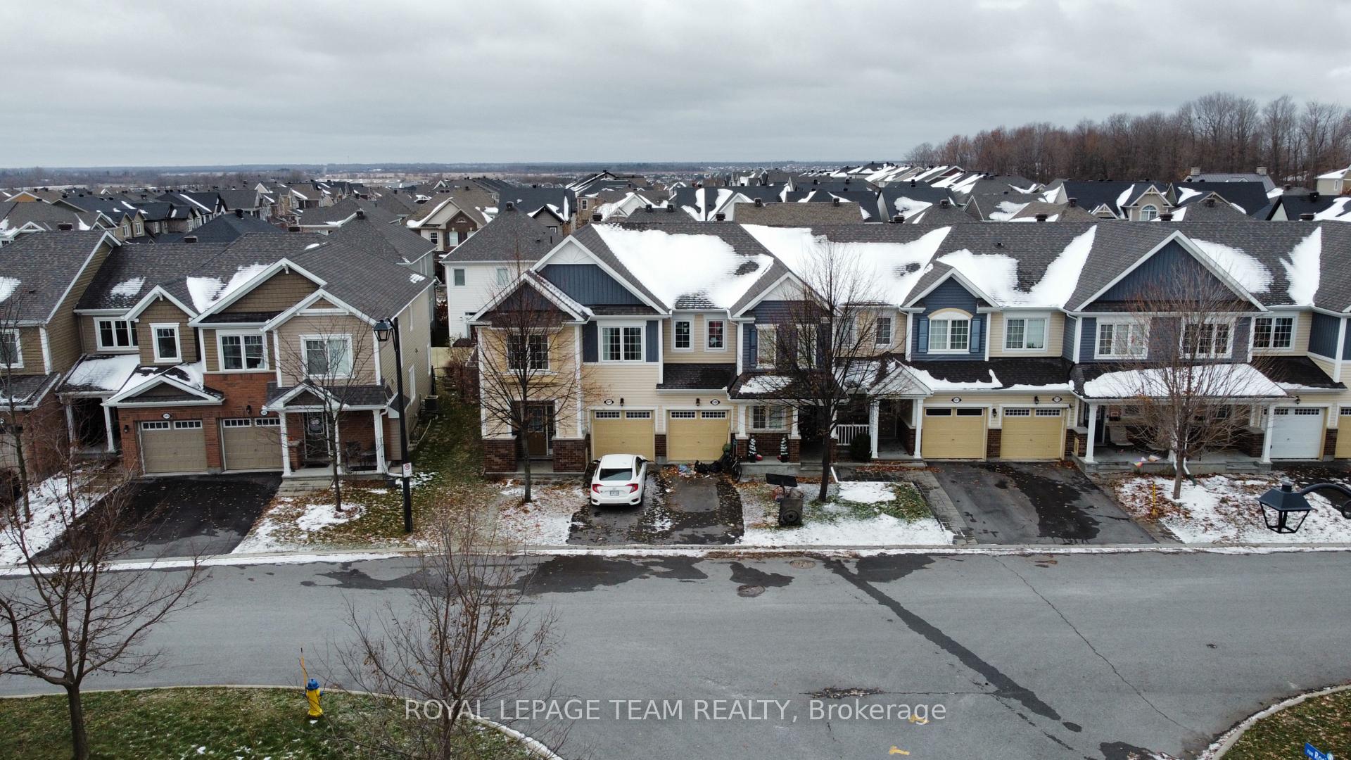 Photo 34 of 507 Foxlight Circle, Ottawa, Kanata - Emerald Meadows/Trailwest — HOMEH