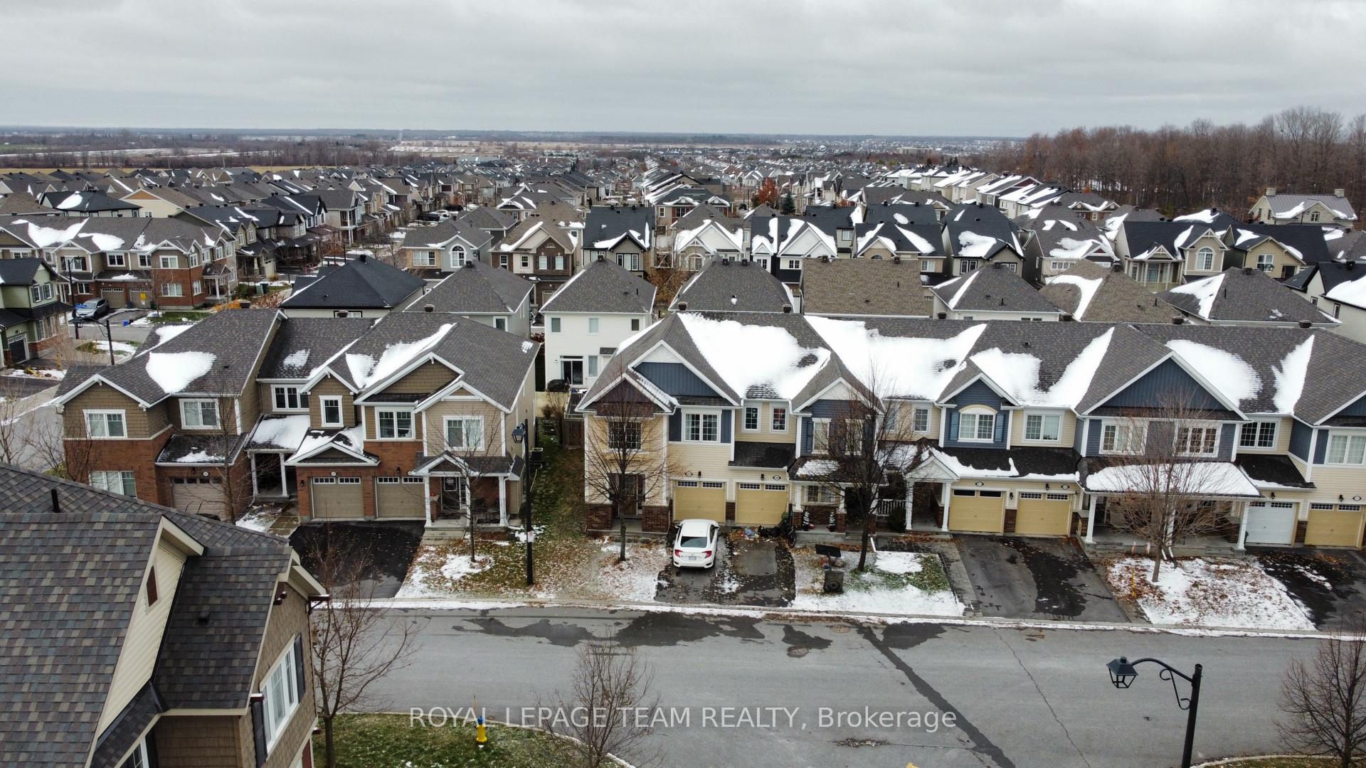 Photo 36 of 507 Foxlight Circle, Ottawa, Kanata - Emerald Meadows/Trailwest — HOMEH