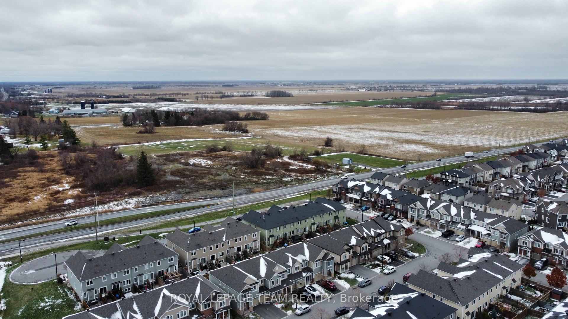 Photo 39 of 507 Foxlight Circle, Ottawa, Kanata - Emerald Meadows/Trailwest — HOMEH