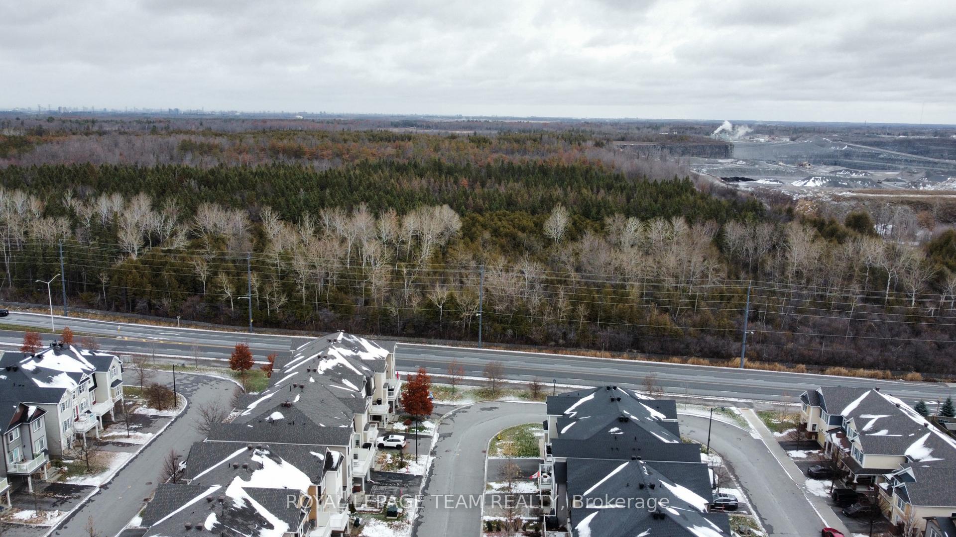 Photo 41 of 507 Foxlight Circle, Ottawa, Kanata - Emerald Meadows/Trailwest — HOMEH