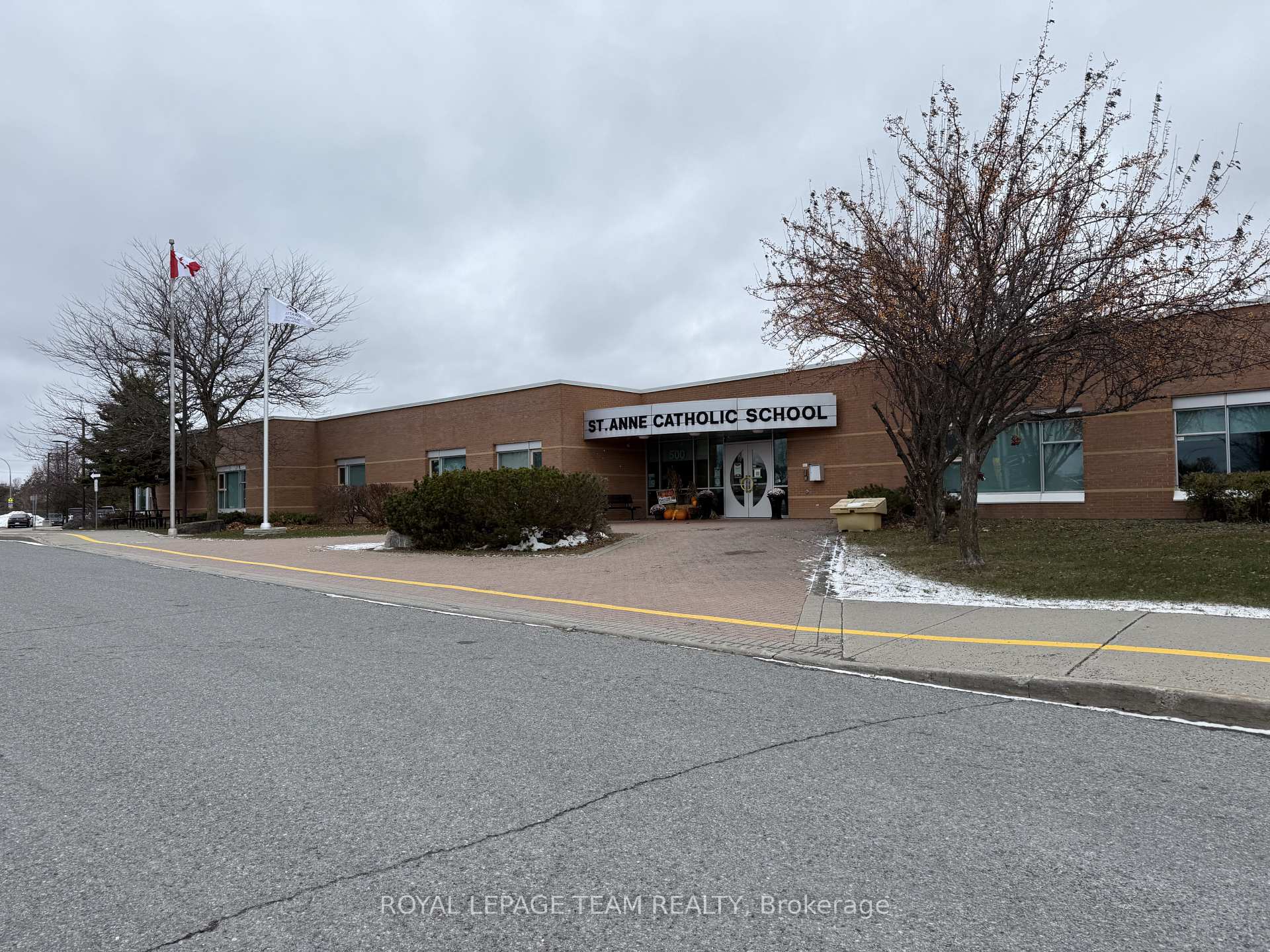 Photo 42 of 507 Foxlight Circle, Ottawa, Kanata - Emerald Meadows/Trailwest — HOMEH