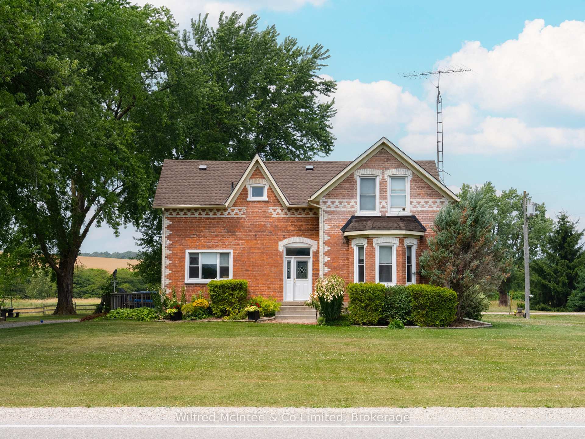 Photo 1 of 44470 Harriston Road W, Howick — HOMEH