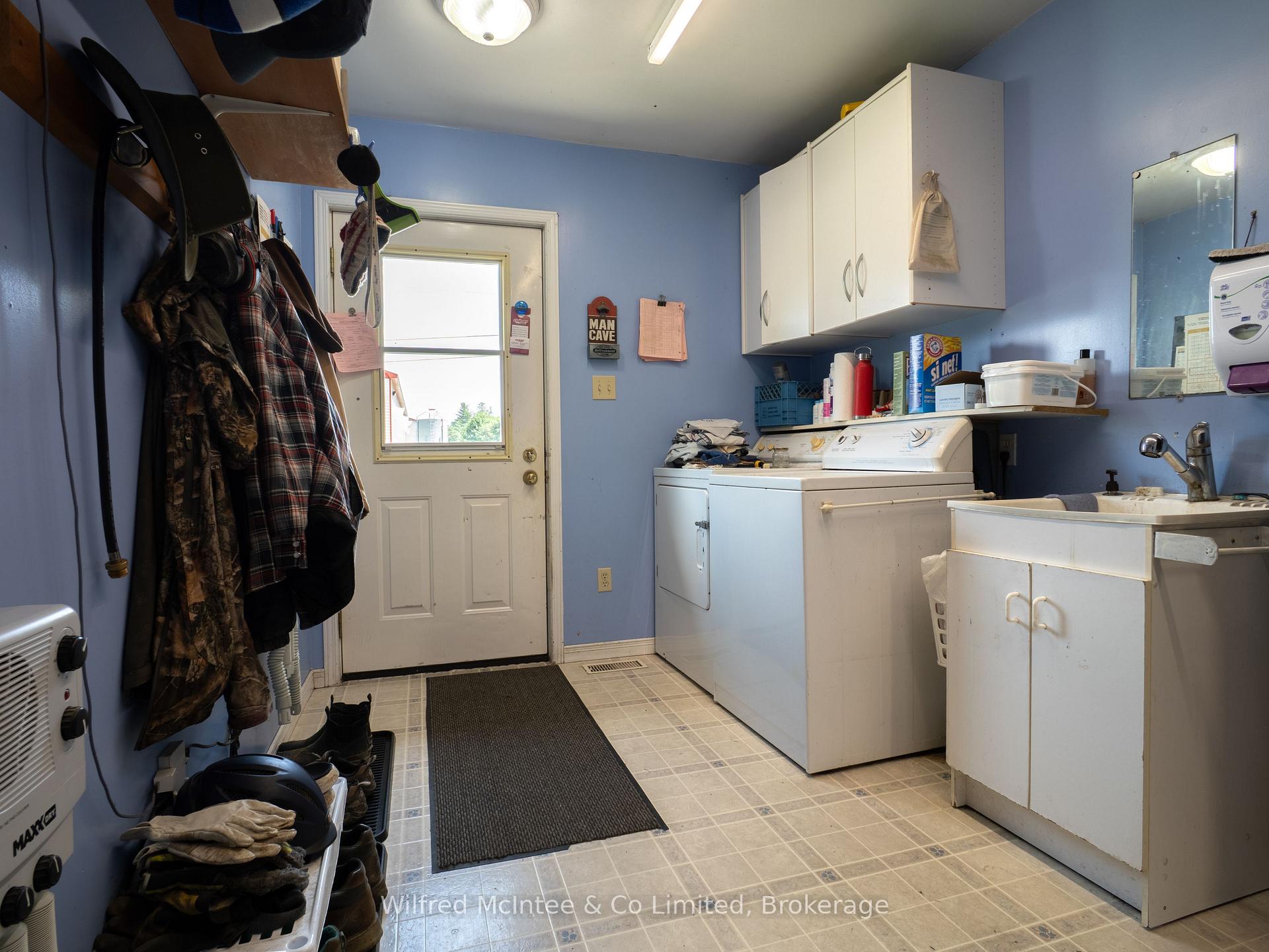 Photo 12 of 44470 Harriston Road W, Howick — HOMEH