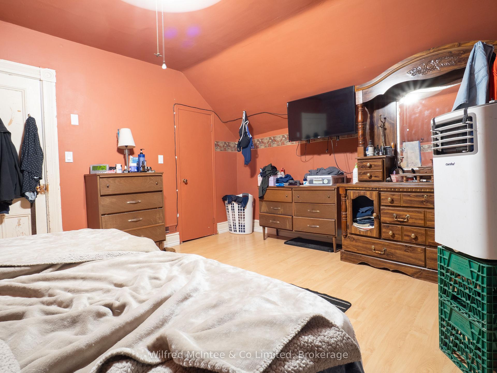 Photo 18 of 44470 Harriston Road W, Howick — HOMEH