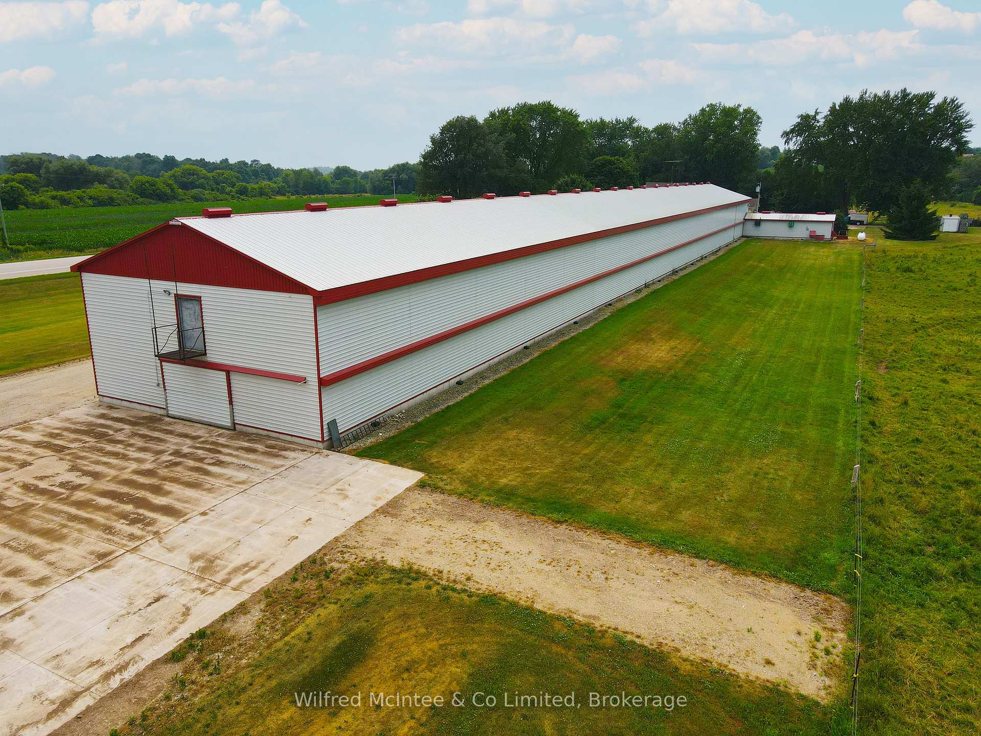 Photo 34 of 44470 Harriston Road W, Howick — HOMEH