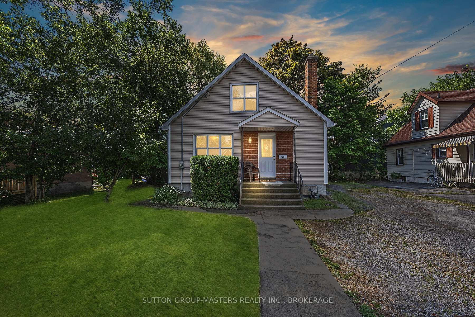 Photo 1 of 720 Brock Street, Kingston, Central City East — HOMEH