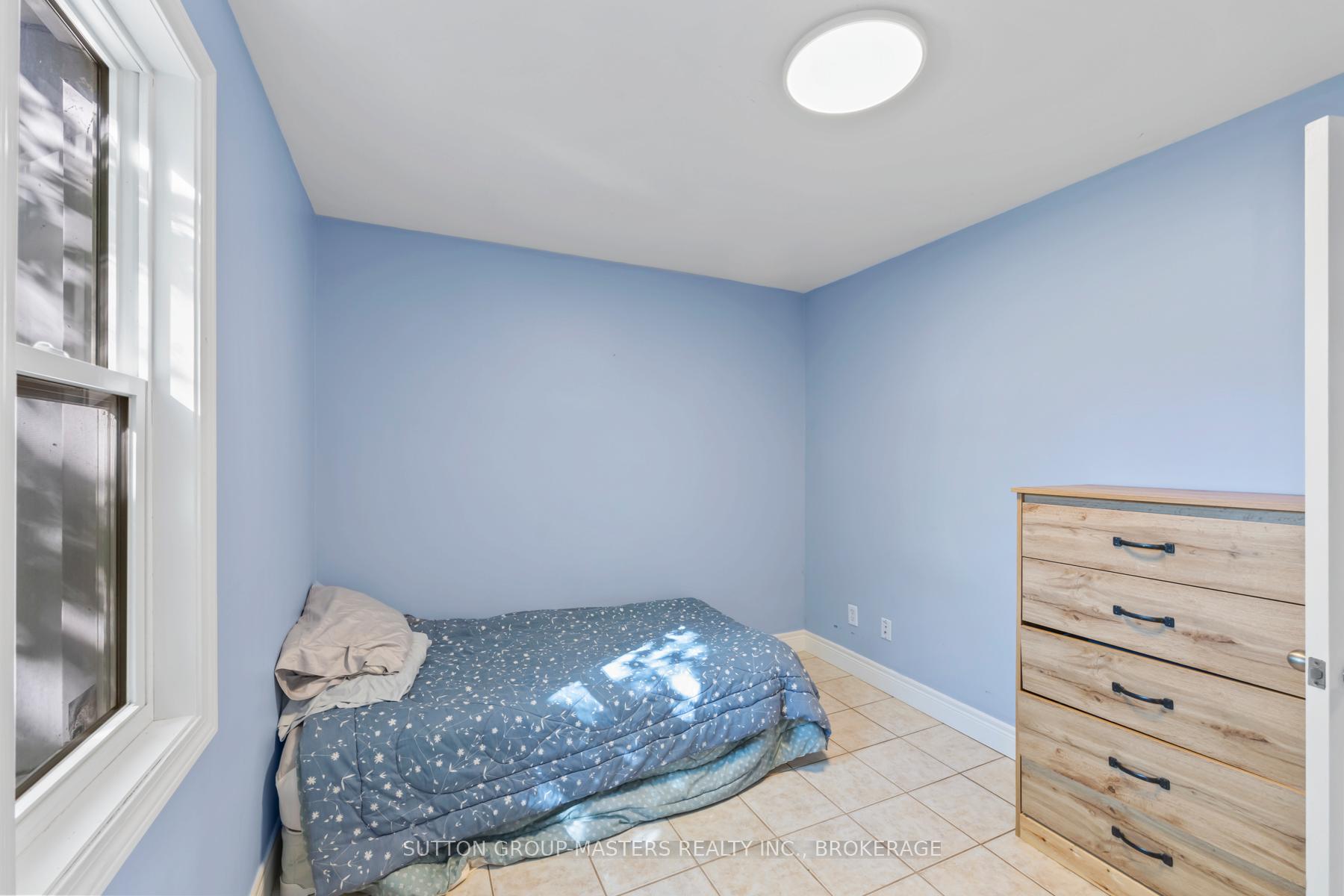 Photo 18 of 720 Brock Street, Kingston, Central City East — HOMEH