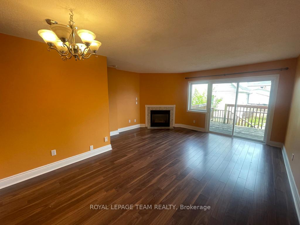 Photo 4 of 1903 Hampstead Place, Ottawa, Ellwood — HOMEH
