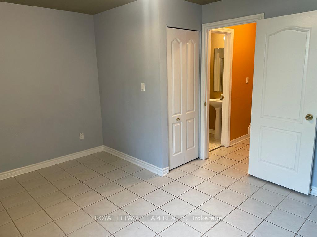 Photo 10 of 1903 Hampstead Place, Ottawa, Ellwood — HOMEH