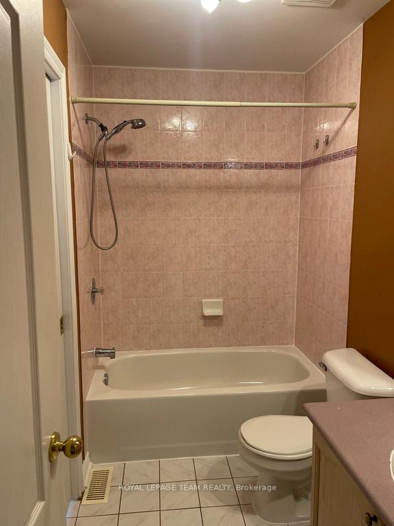 Photo 17 of 1903 Hampstead Place, Ottawa, Ellwood — HOMEH