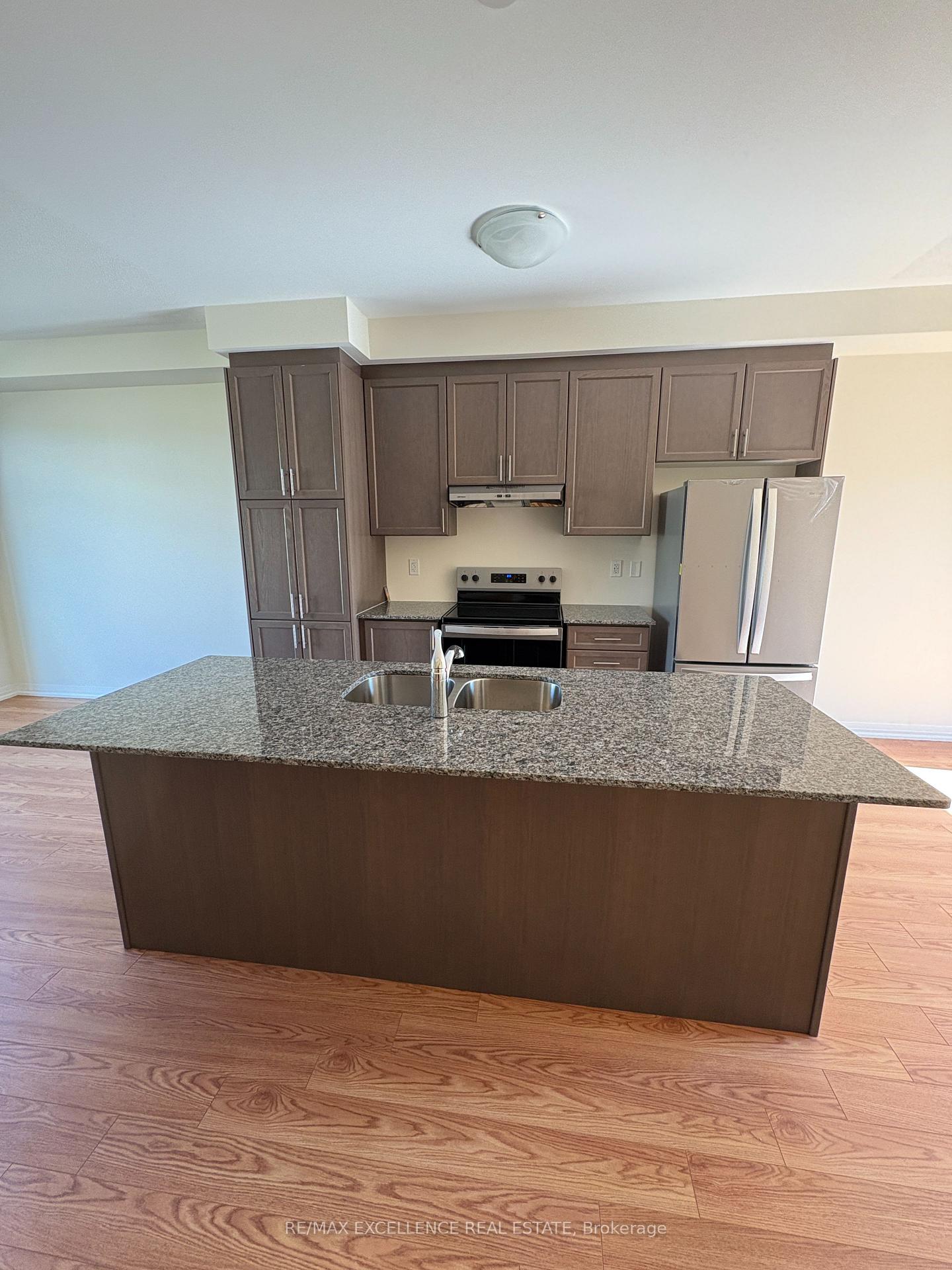 Photo 5 of Unit 11, 474 Provident Way, Hamilton, Mount Hope — HOMEH