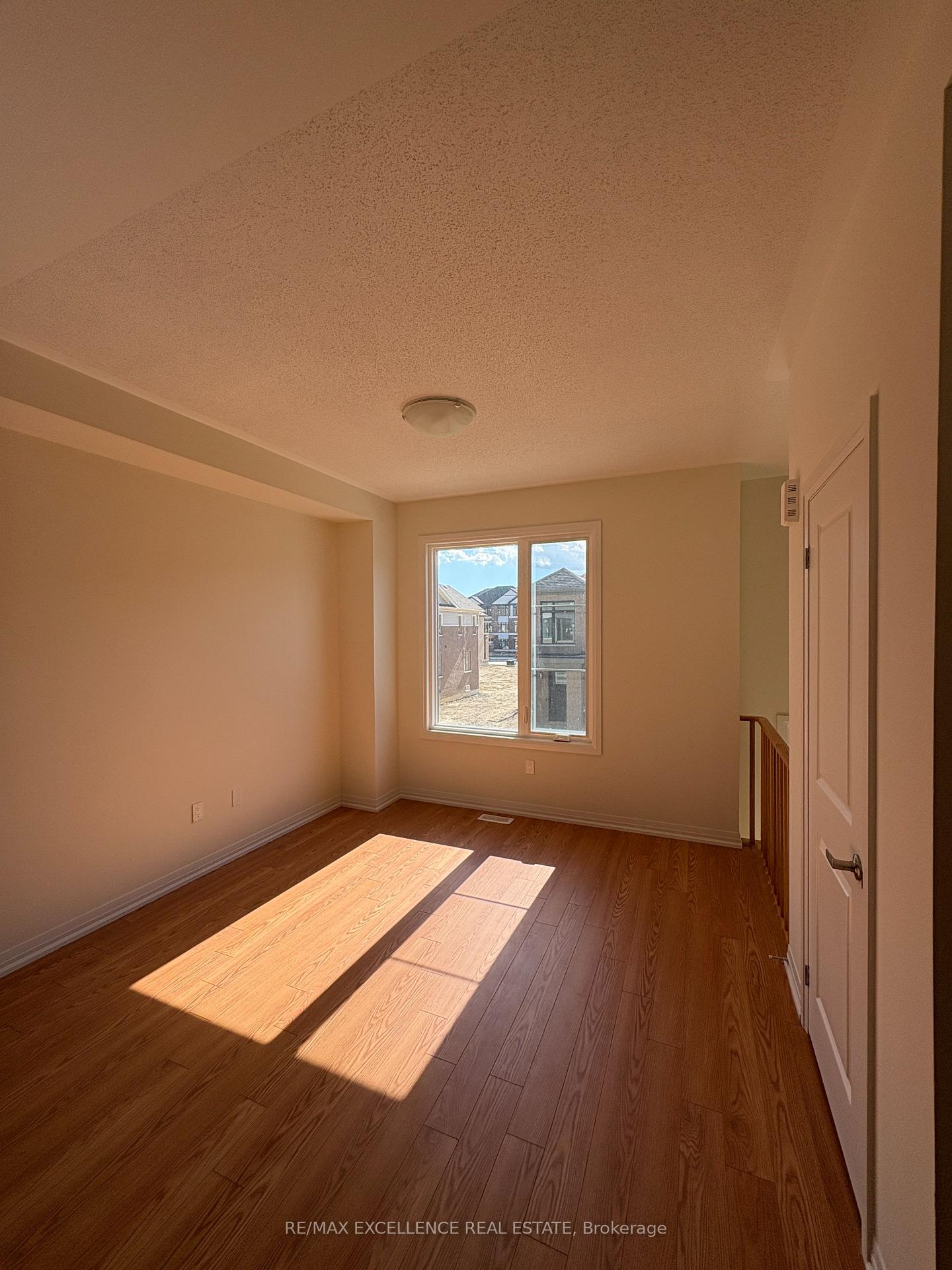 Photo 6 of Unit 11, 474 Provident Way, Hamilton, Mount Hope — HOMEH