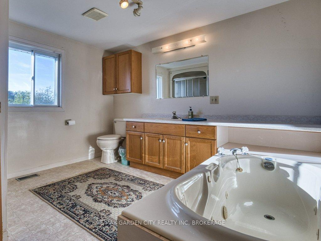 Photo 33 of 3814 Eleventh Street, Lincoln, Lincoln-Jordan/Vineland — HOMEH