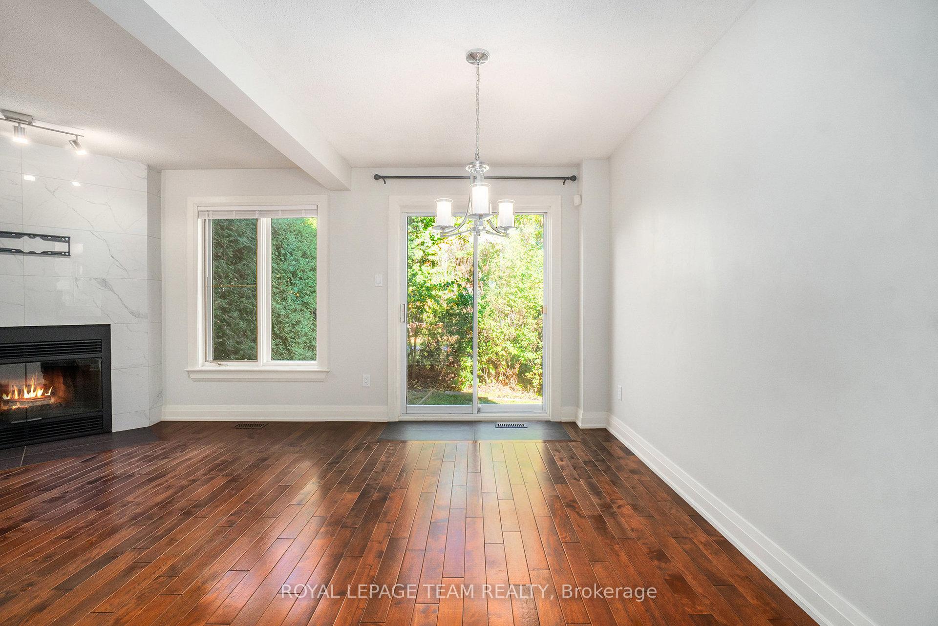 Photo 9 of 40 Southport Drive, Ottawa, Hunt Club Park/Greenboro — HOMEH