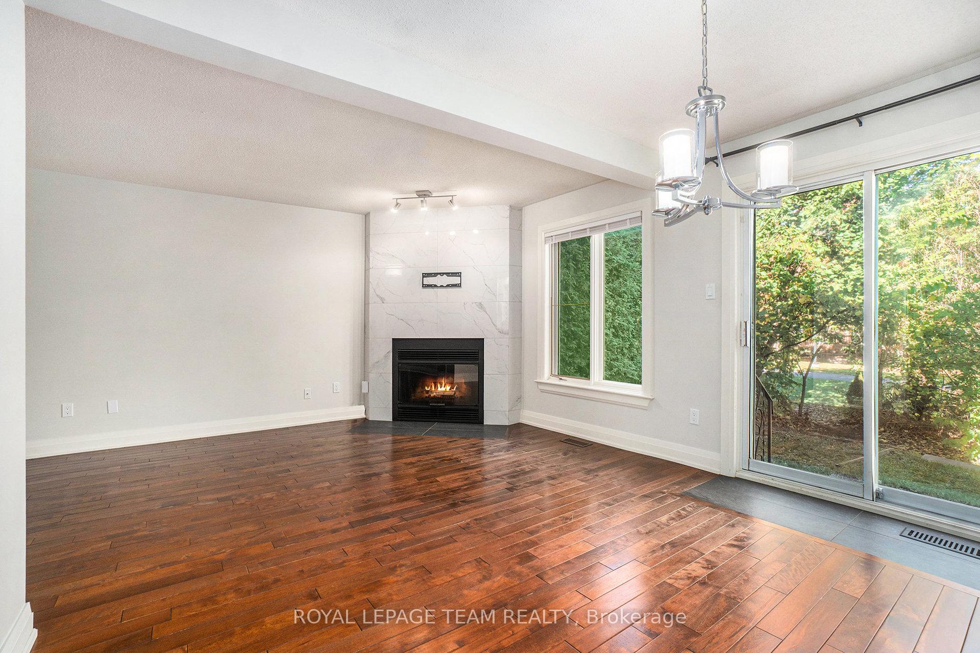 Photo 10 of 40 Southport Drive, Ottawa, Hunt Club Park/Greenboro — HOMEH