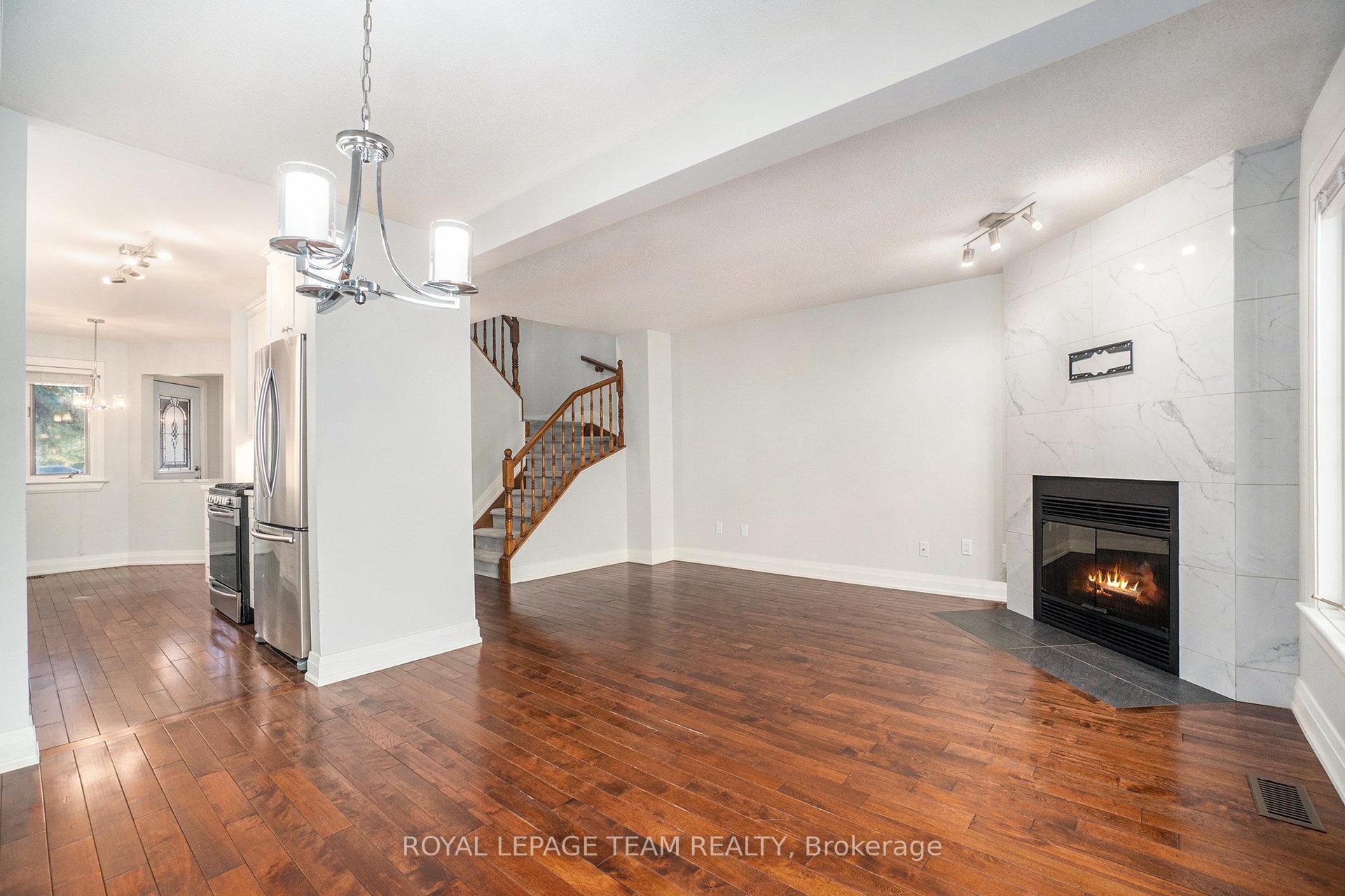 Photo 11 of 40 Southport Drive, Ottawa, Hunt Club Park/Greenboro — HOMEH