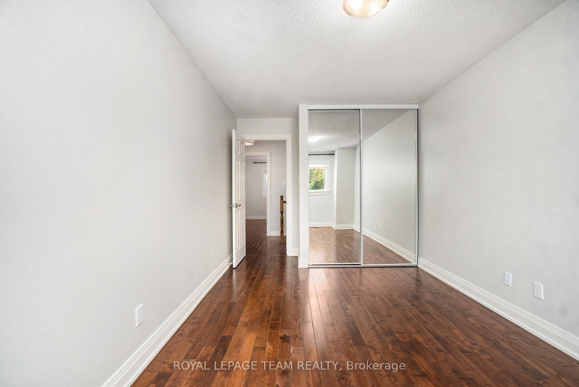 Photo 22 of 40 Southport Drive, Ottawa, Hunt Club Park/Greenboro — HOMEH