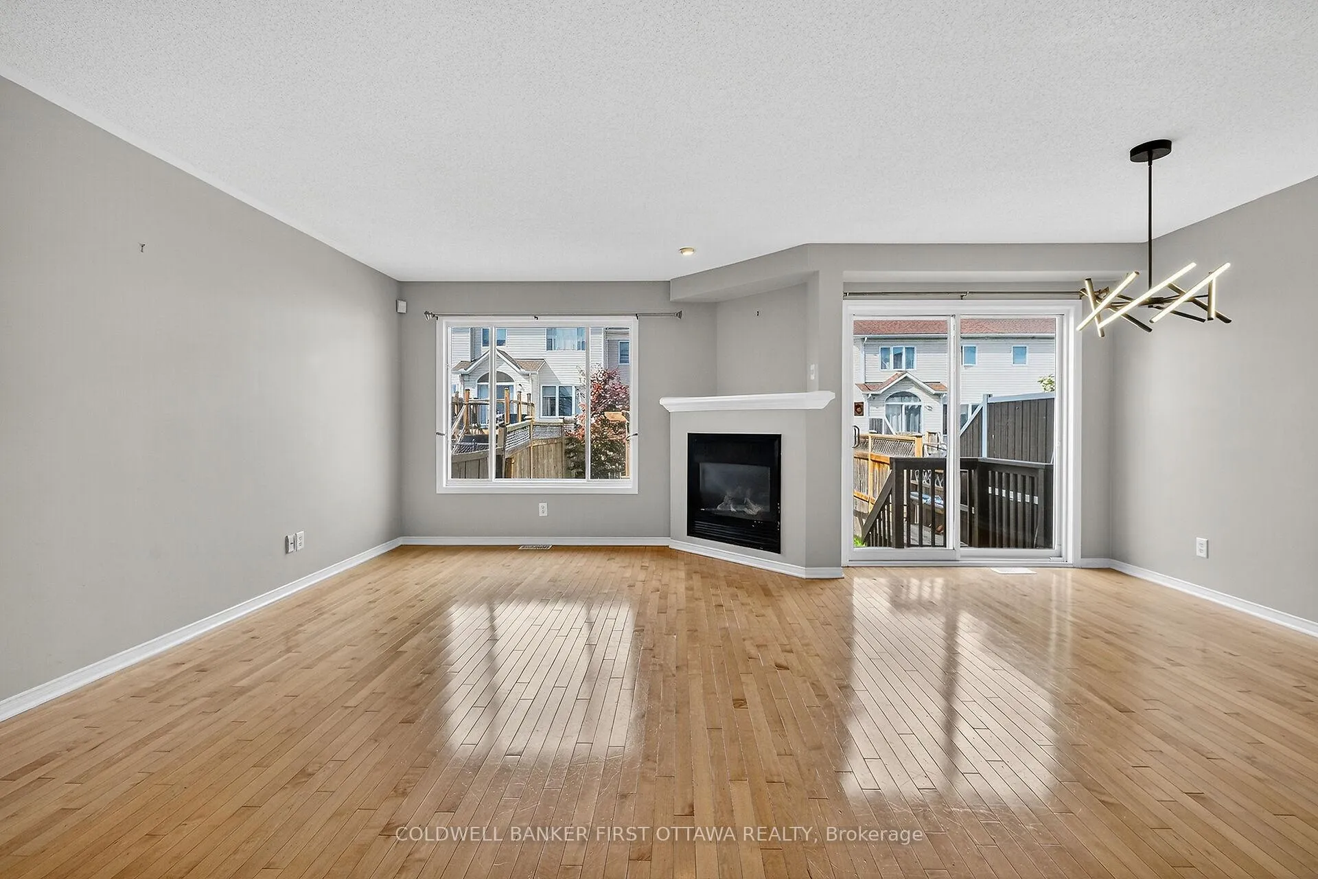Photo 12 of 1249 Klondike Road, Ottawa, Kanata - Morgan's Grant/South March — HOMEH