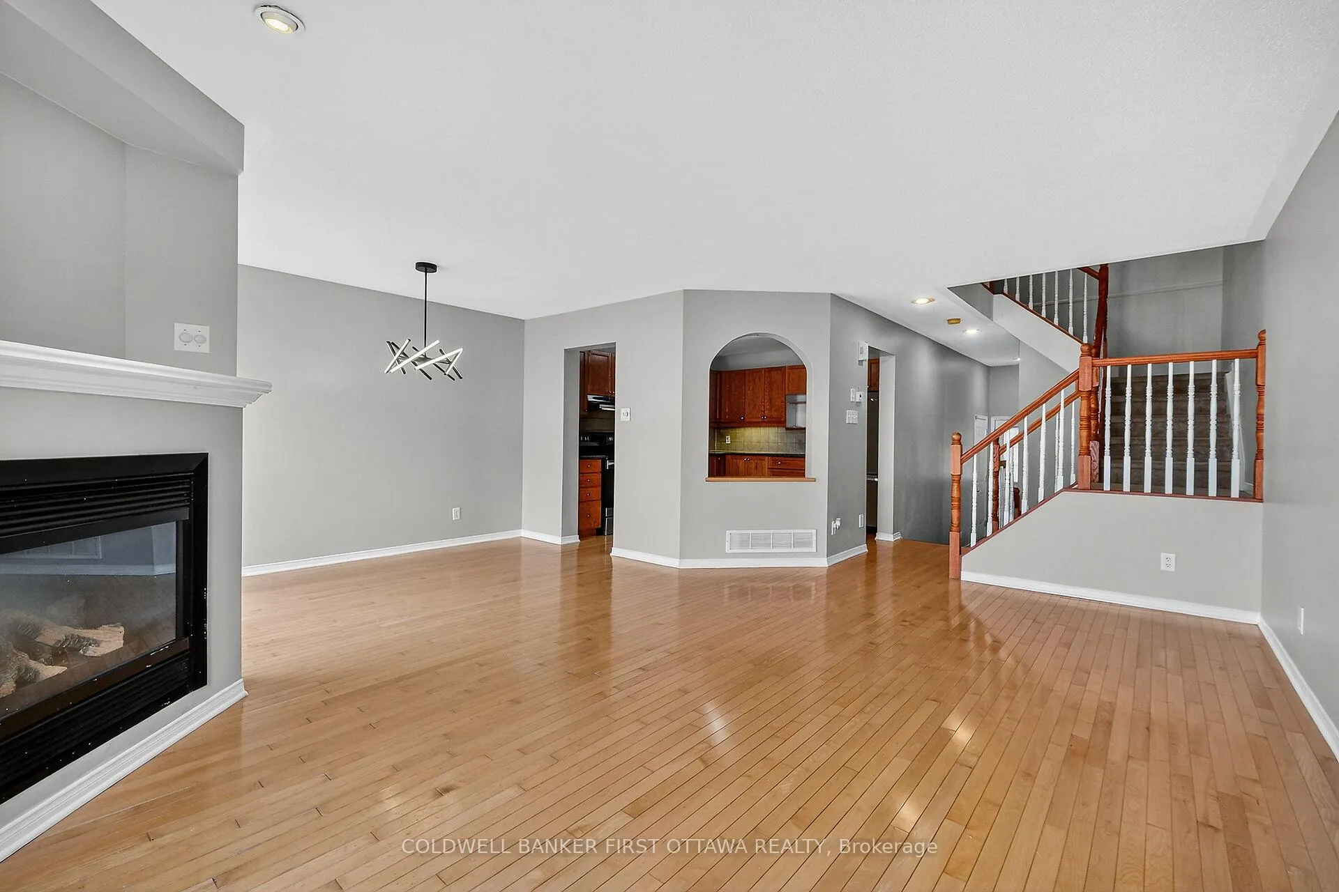 Photo 14 of 1249 Klondike Road, Ottawa, Kanata - Morgan's Grant/South March — HOMEH
