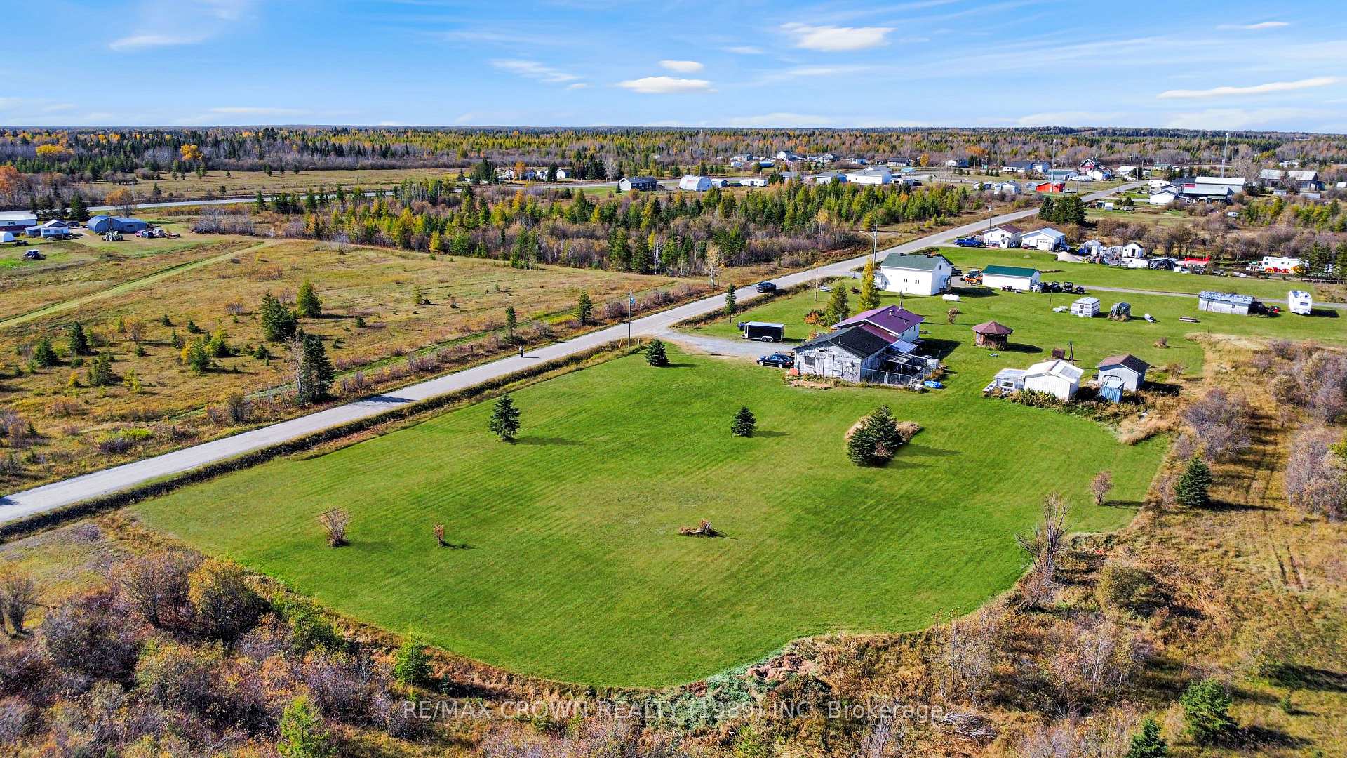 Photo 1 of 122 Maxime Brisson Road, Mattice-Val Cote — HOMEH