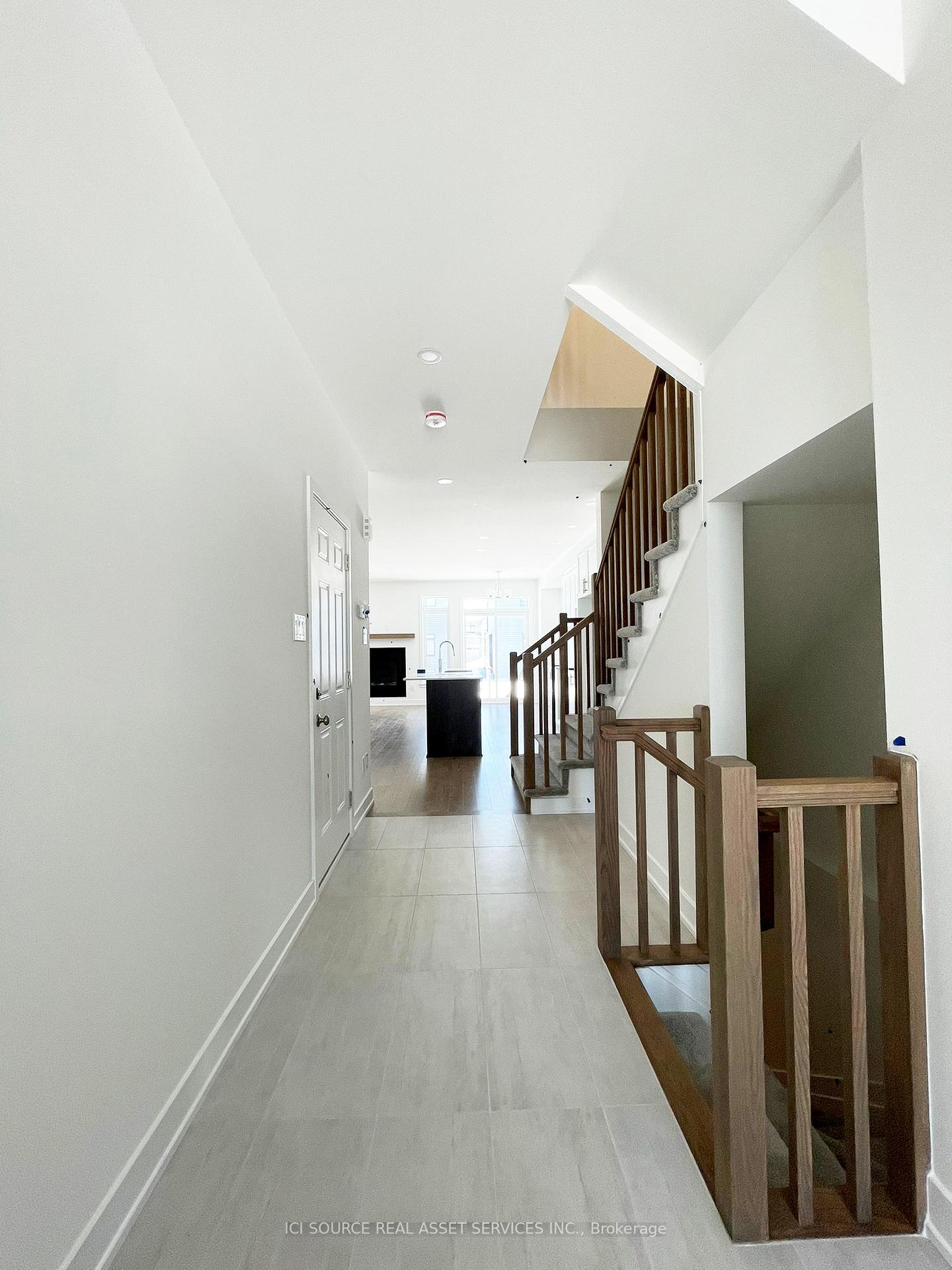 Photo 5 of 606 Rathburn Lane, Ottawa, Leitrim — HOMEH
