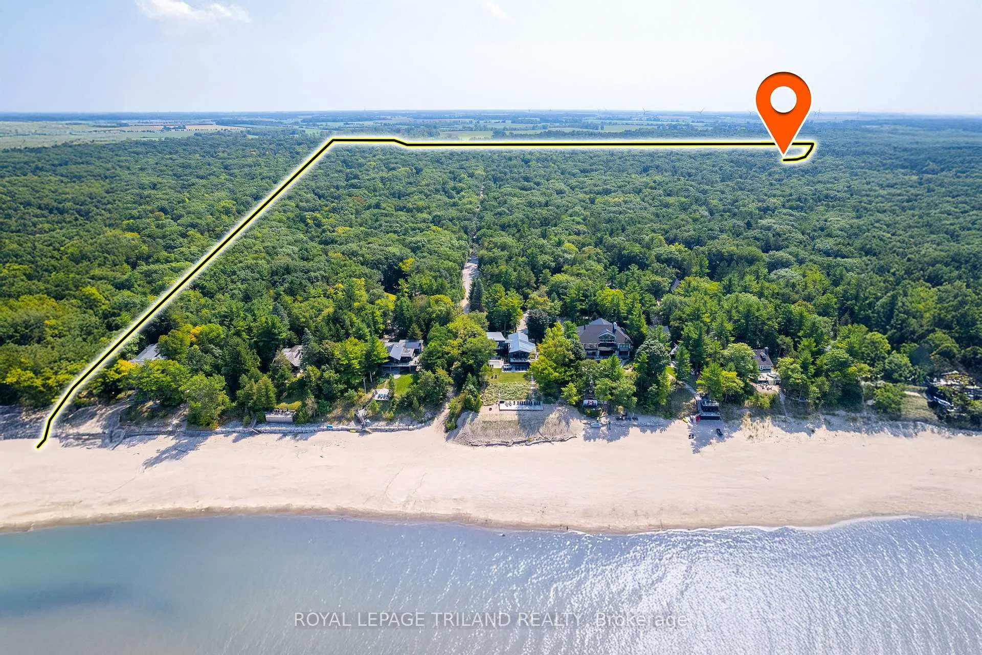 Photo 6 of 10059 Jennison Crescent, Lambton Shores, Grand Bend — HOMEH