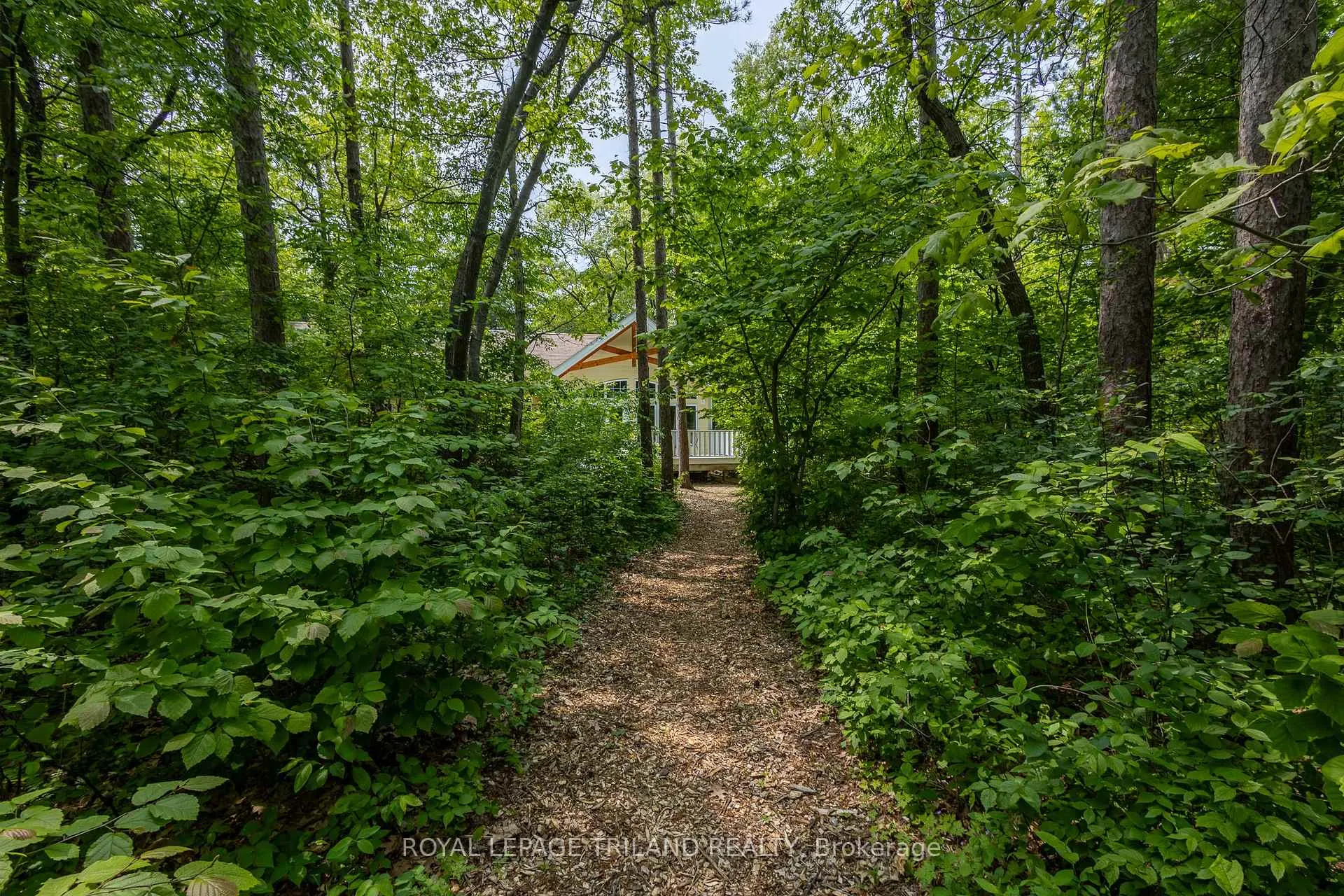 Photo 46 of 10059 Jennison Crescent, Lambton Shores, Grand Bend — HOMEH