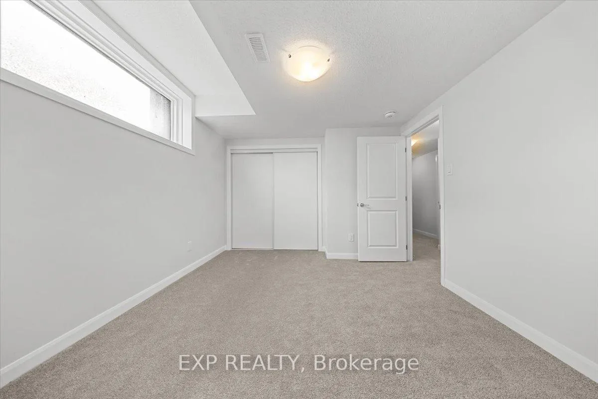Photo 19 of 1255 Creekway Private, Ottawa, Kanata - Kanata Lakes/Heritage Hills — HOMEH