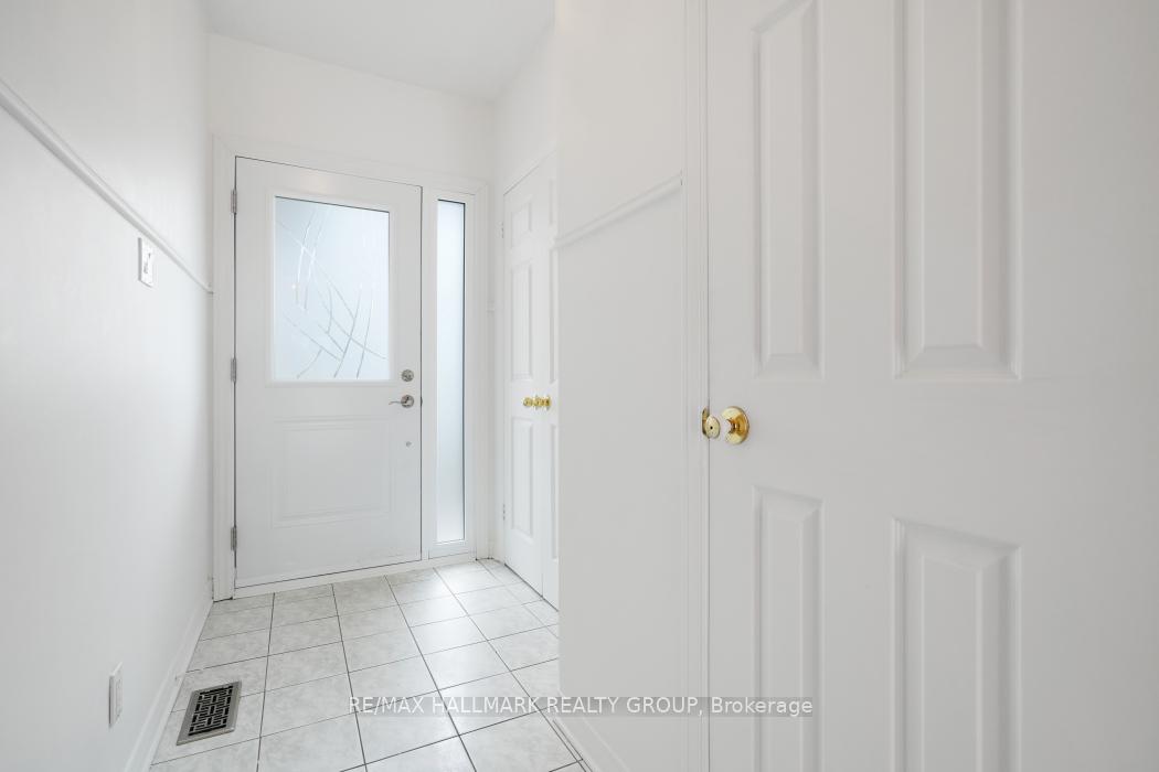 Photo 3 of 97 Forestglade Crescent, Ottawa, Hunt Club Park — HOMEH