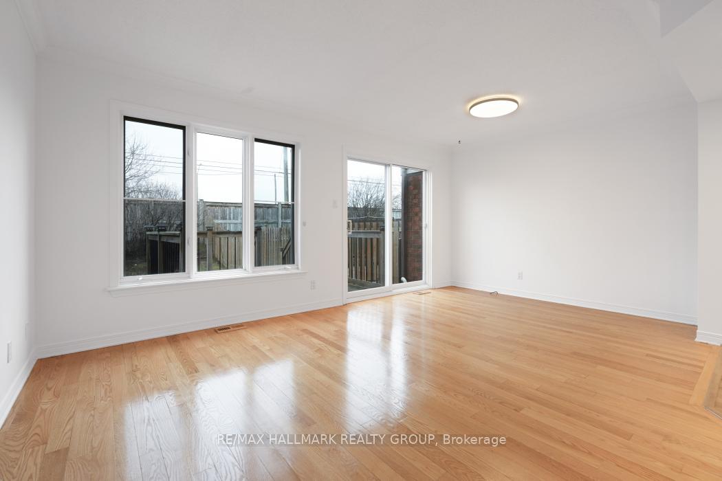 Photo 6 of 97 Forestglade Crescent, Ottawa, Hunt Club Park — HOMEH