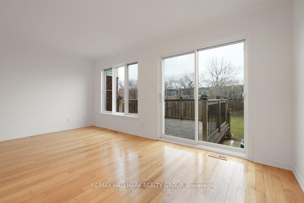 Photo 7 of 97 Forestglade Crescent, Ottawa, Hunt Club Park — HOMEH