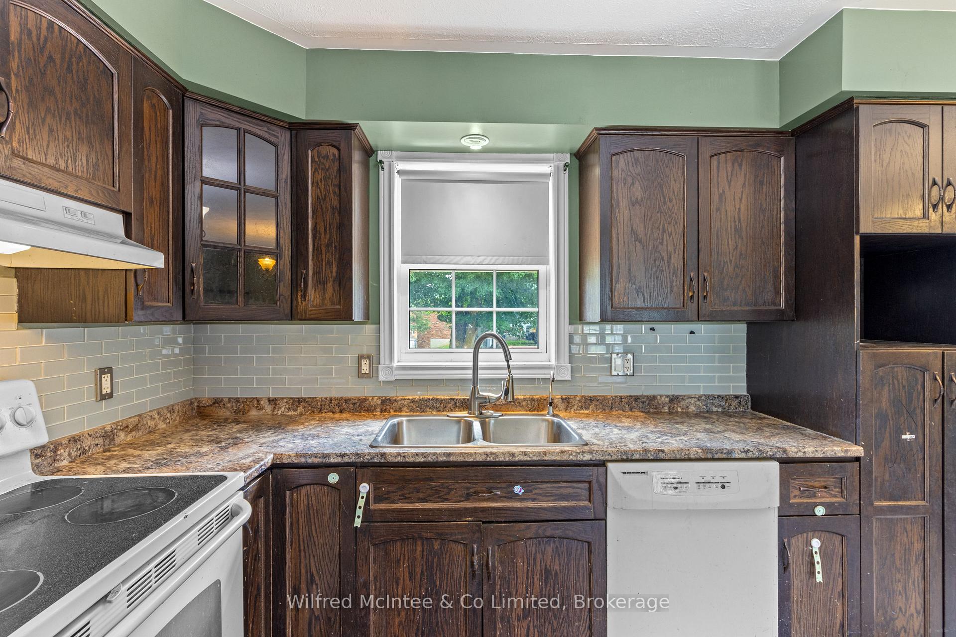 Photo 10 of 1057 Ann Street, Howick — HOMEH