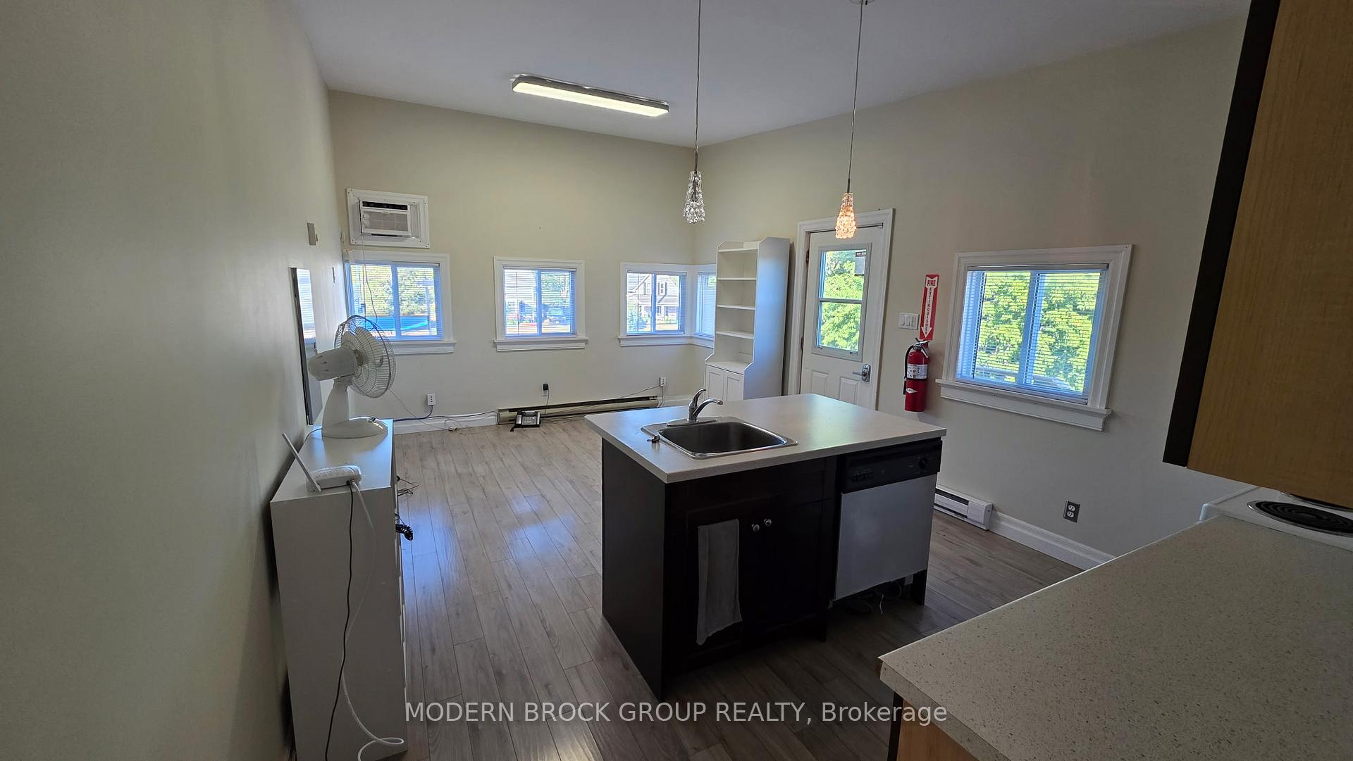 Photo 4 of Unit 1, 6679 Fourth Line Road, Ottawa, North Gower — HOMEH