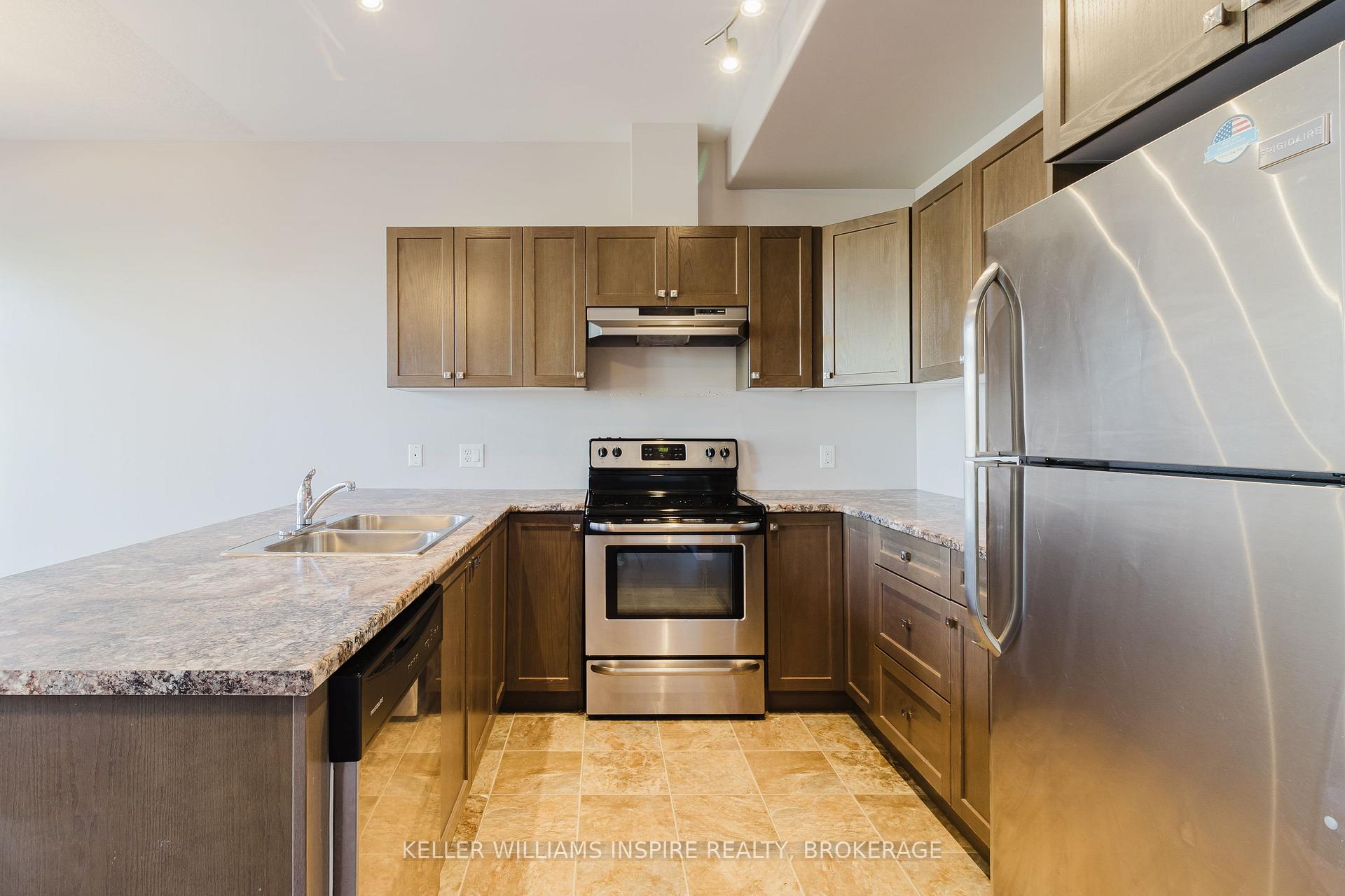 Photo 8 of 131 Simurda Court, Loyalist, Amherstview — HOMEH