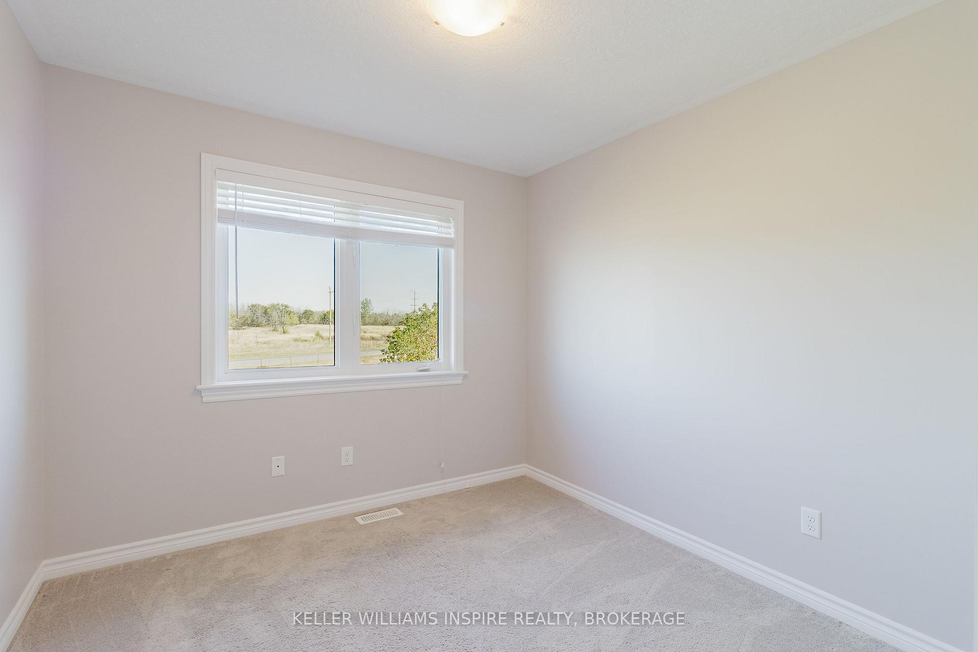 Photo 25 of 131 Simurda Court, Loyalist, Amherstview — HOMEH