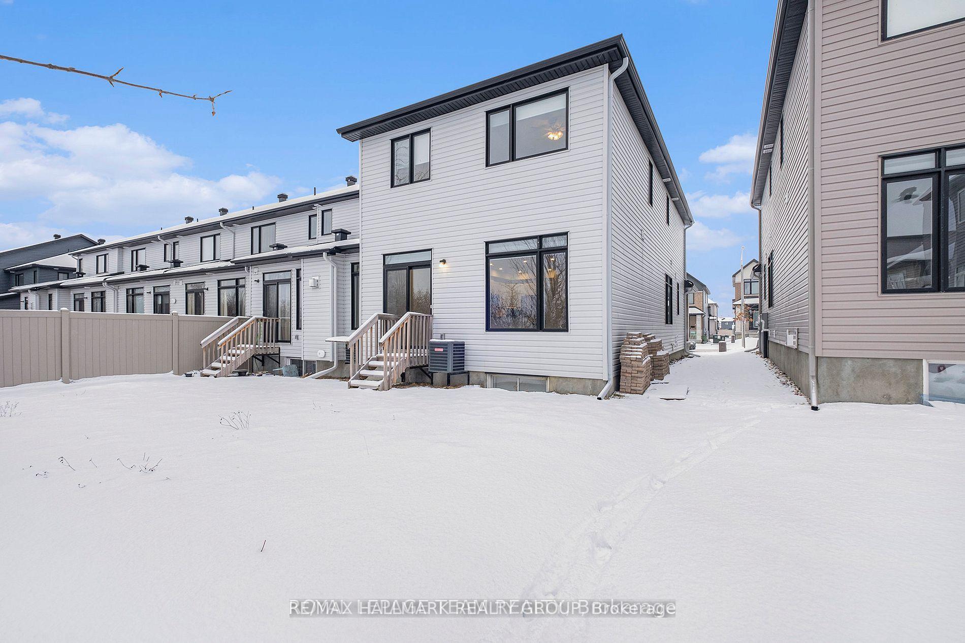 Photo 25 of 19 Nettle Crescent, Ottawa, Leitrim — HOMEH