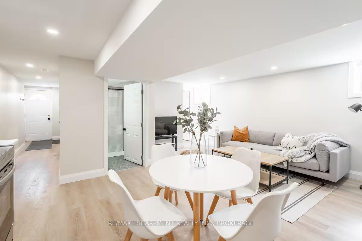 Photo 9 of Unit Lower, 73 Cranbrook Drive, Hamilton, Gilkson — HOMEH
