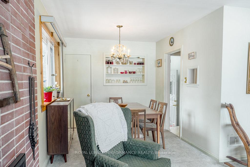 Photo 12 of 167 Mafeking Avenue, Ottawa, Manor Park — HOMEH
