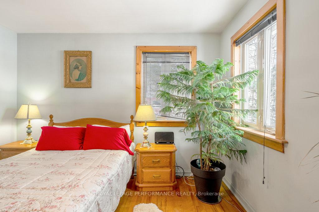 Photo 19 of 167 Mafeking Avenue, Ottawa, Manor Park — HOMEH