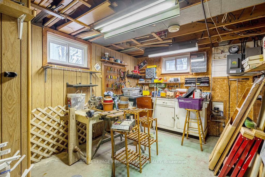 Photo 34 of 167 Mafeking Avenue, Ottawa, Manor Park — HOMEH