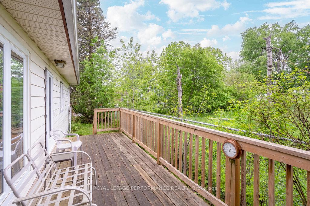 Photo 36 of 167 Mafeking Avenue, Ottawa, Manor Park — HOMEH