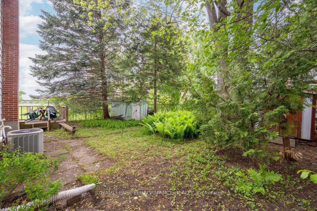 Photo 37 of 167 Mafeking Avenue, Ottawa, Manor Park — HOMEH