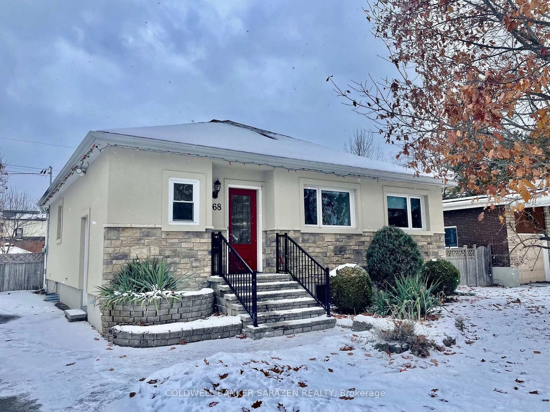Front of 868 Duberry Street