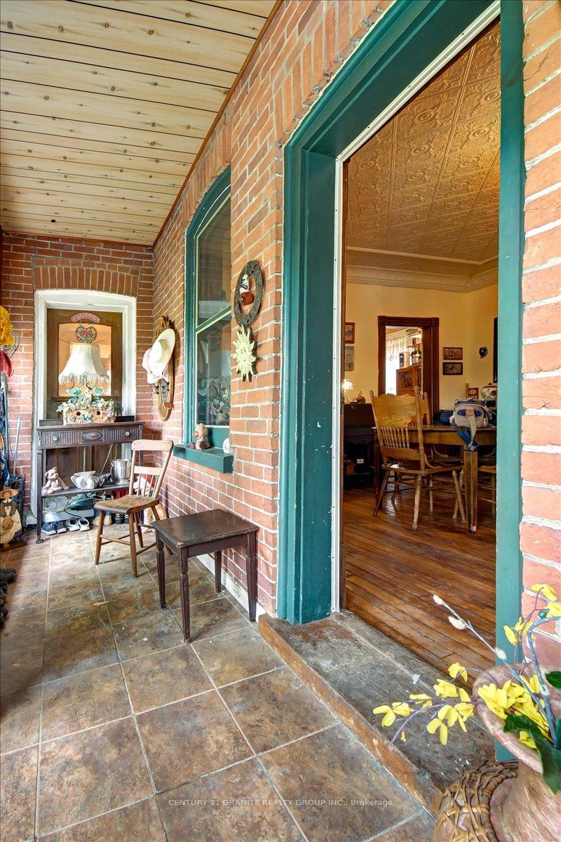 Photo 3 of 232 Union Road, Madoc — HOMEH