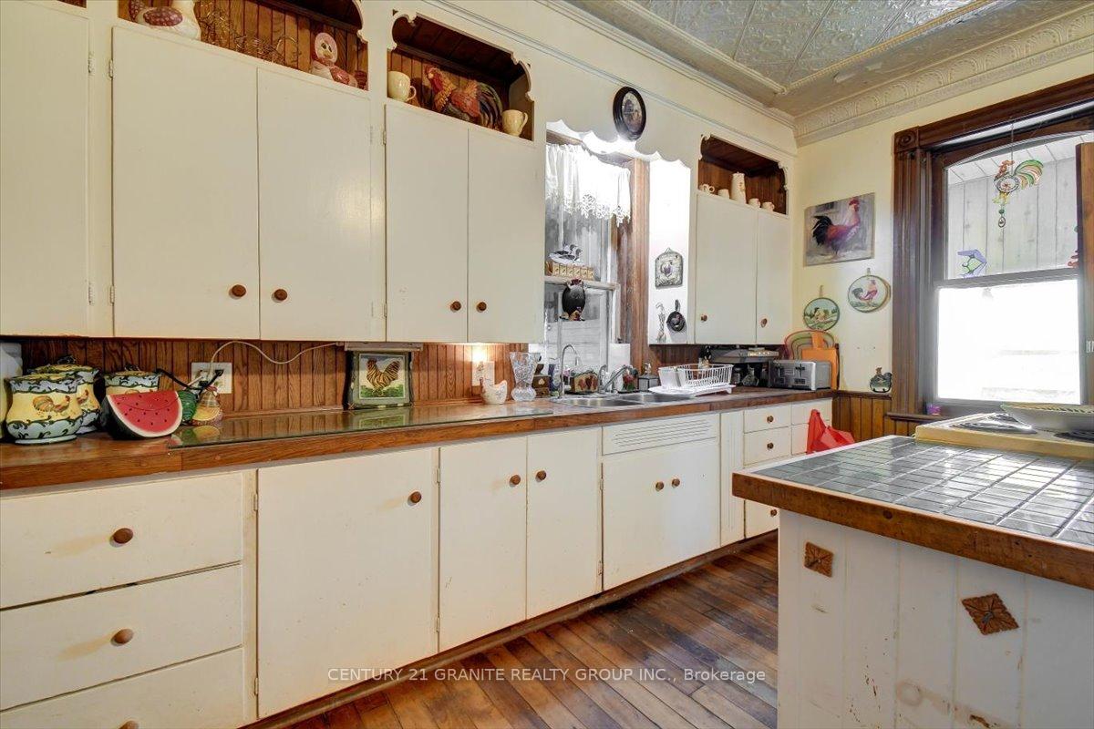Photo 7 of 232 Union Road, Madoc — HOMEH
